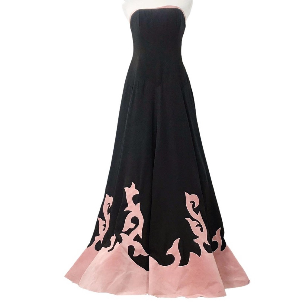 ALEXANDER MCQUEEEN x GIVENCHY Couture Vintage Gown - Picture 2 of 16